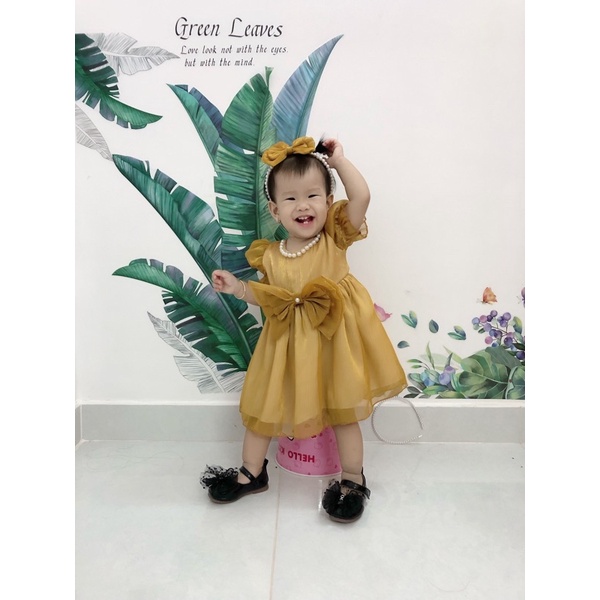 Váy Tơ Vàng Lấp Lánh Cùng Quà Tặng Cho Bé Gái (4-30kg)