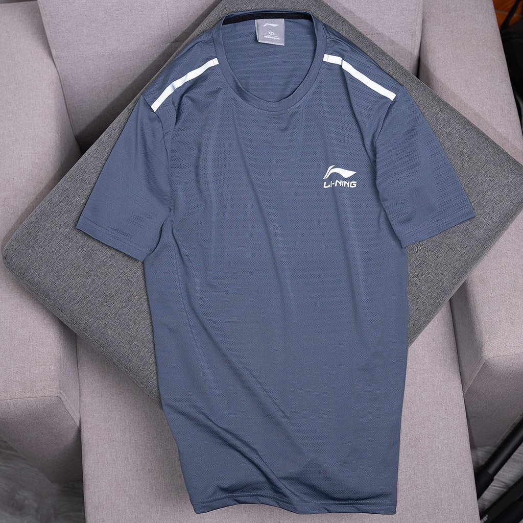 Áo Thun Thể Thao Nam Cổ Tròn Tay Ngắn Cao Cấp Vải Thun Lạnh Co Giãn 4 Chiều Cực Thoáng Mát -D026