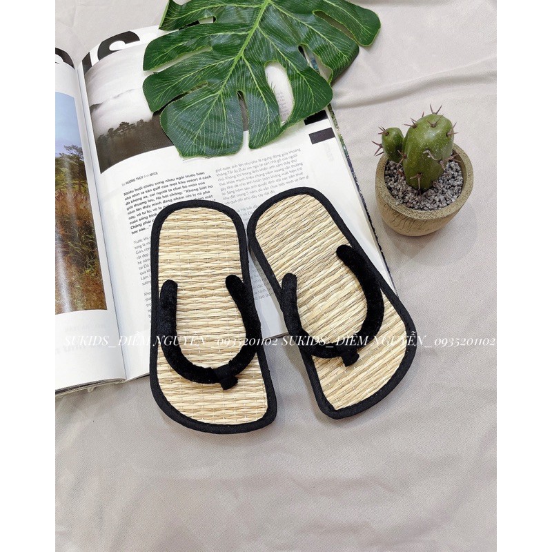 Dép chiếu cho mẹ và bé