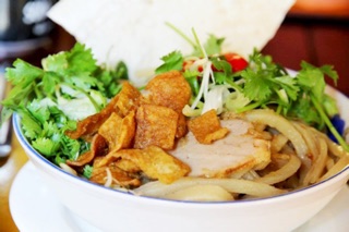 Ram cao lầu hội an