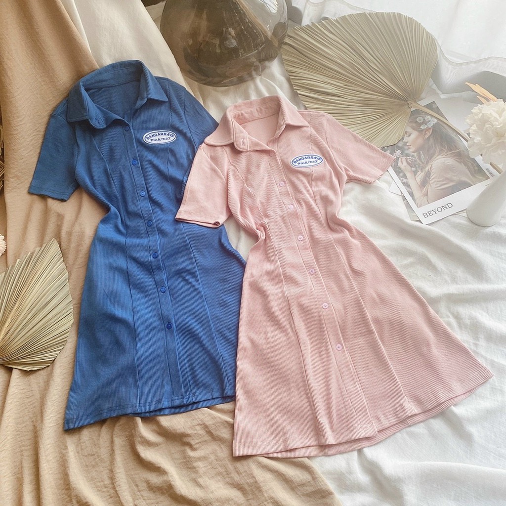 Đầm thun cổ polo ôm xòe thêu logo tay ngắn hồng, xanh dương thun gân | BigBuy360 - bigbuy360.vn