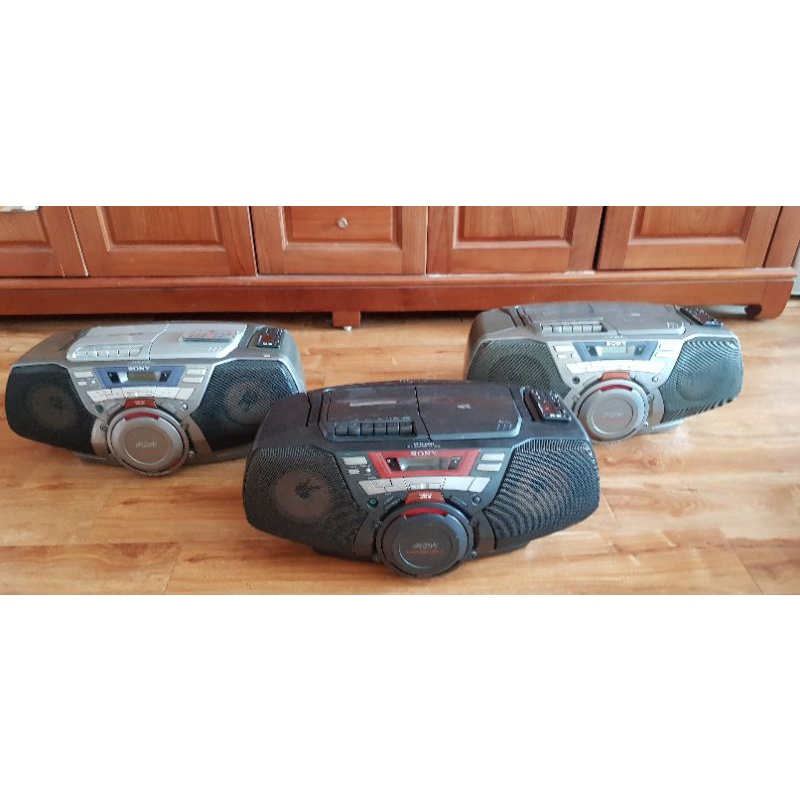Radio-cassette sony CFD-G50L lắp thêm chức dùng USB, thẻ SD, loa Bluetooth + line in