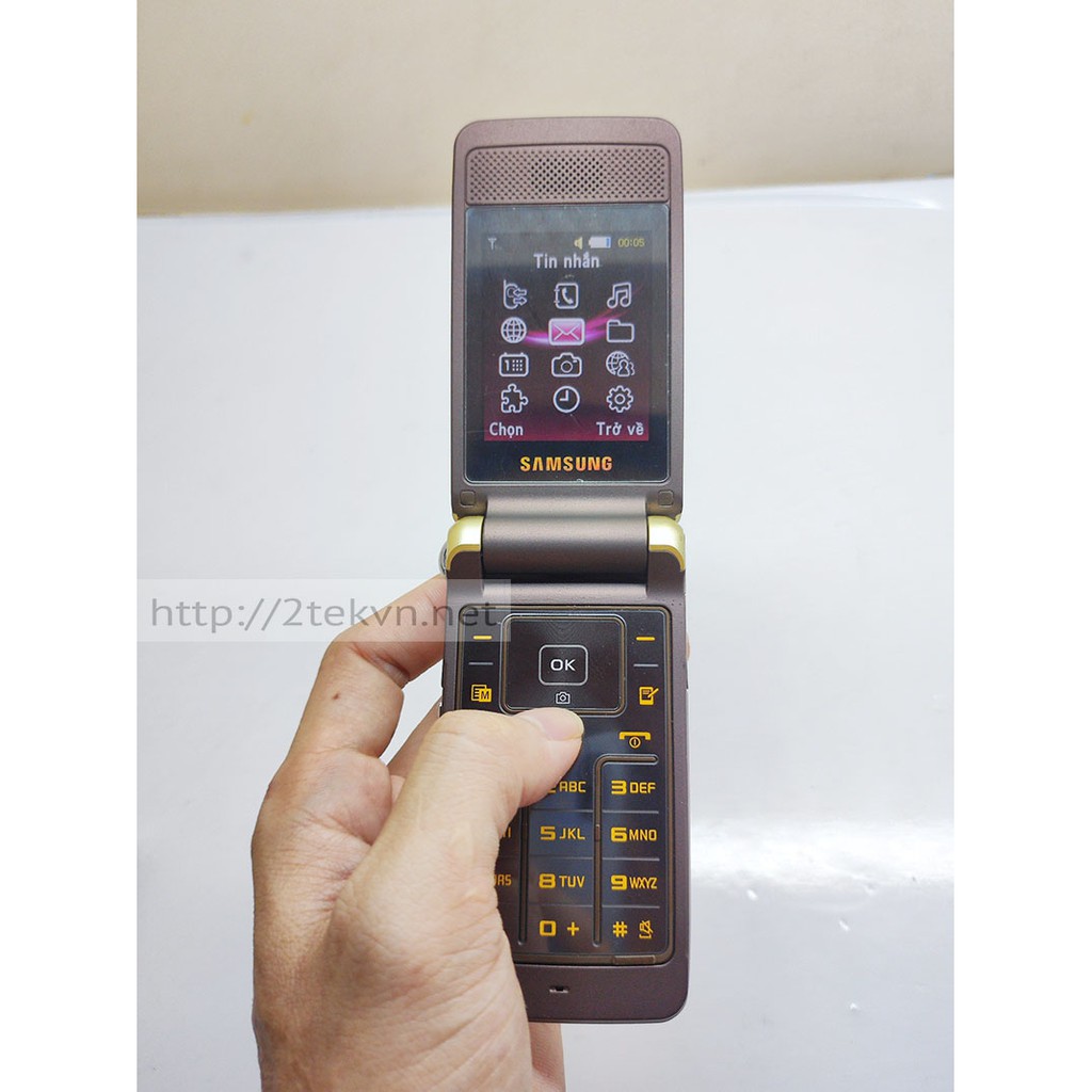 Điện thoại nắp gập Samsung S3600i