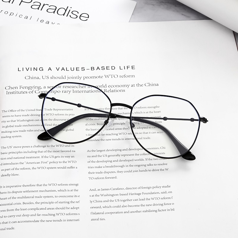 Anti-vision effect goggles in 2021 | BigBuy360 - bigbuy360.vn