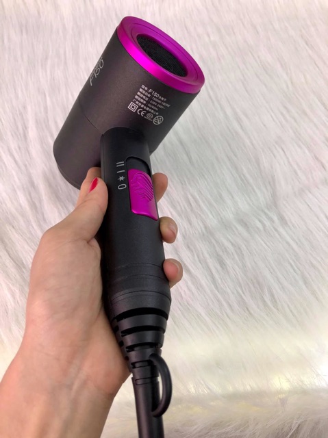 Máy sấy tóc cao cấp dạng búa Wealthy F150