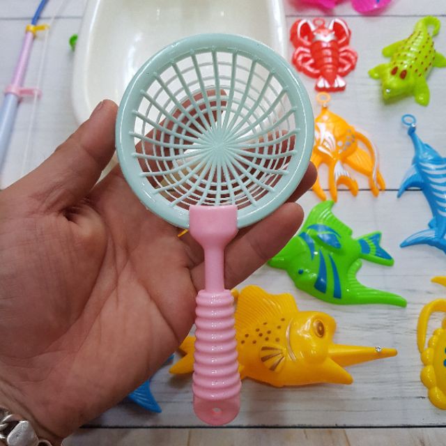 Đồ chơi câu cá nhựa loại thau đựng quà tặng cho bé trẻ em