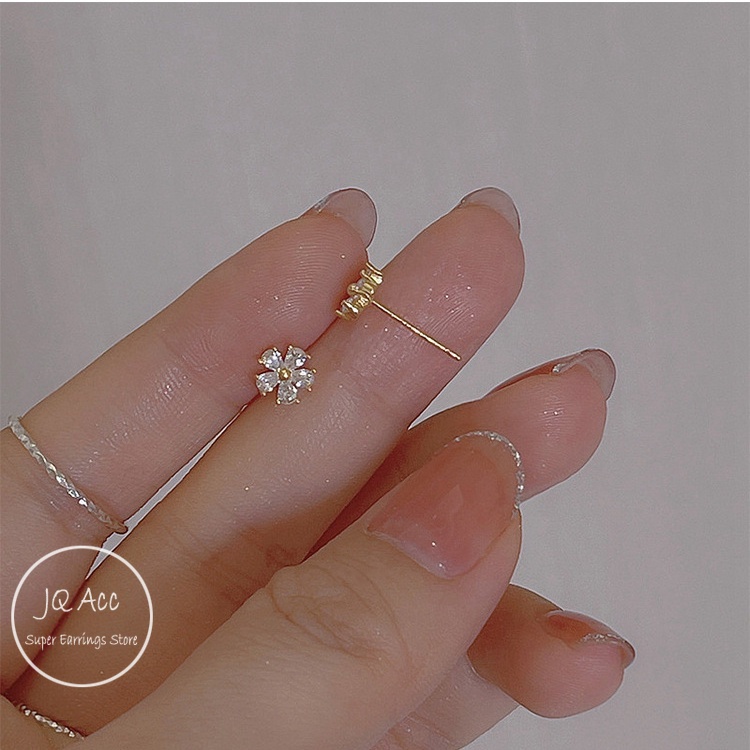 Bông Tai Titan Nữ Bông Tai Nữ Bông Tai Xỏ Lỗ Hình Hoa Zircon Dễ Thương Không Gây Dị Ứng Thời Trang Cho Nữ