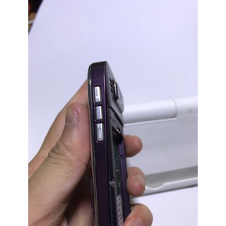 Điện thoại Nokia E72 màu tím