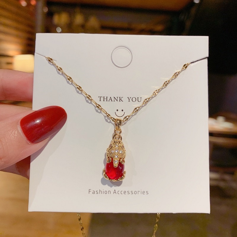 Dây chuyền nữ mặt tỳ hưu chất liệu titan không gỉ mạ vàng 18k thiết kế sang trọng quý phái mẫu mới 2023