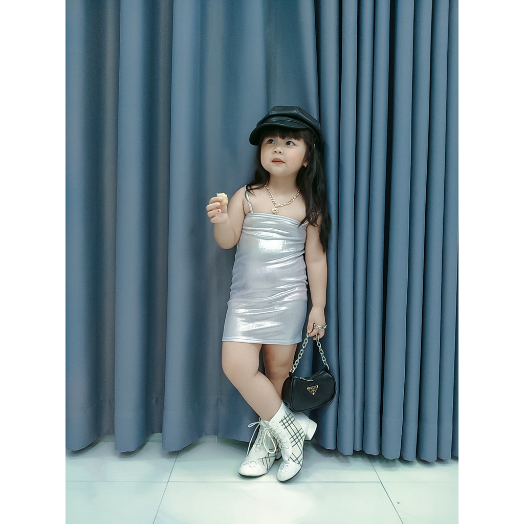 Đầm Body Nhũ Hai Dây Bé Gái Hot trend