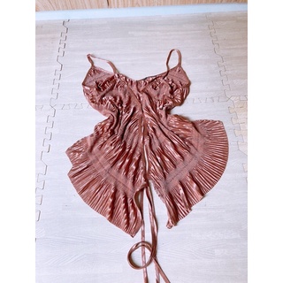 đầm nude tay bồng