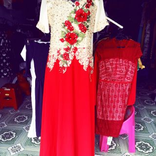 Dạ hội cao cấp  trung niên