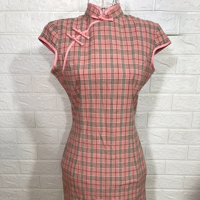 Sườn xám 556k chọn trên live