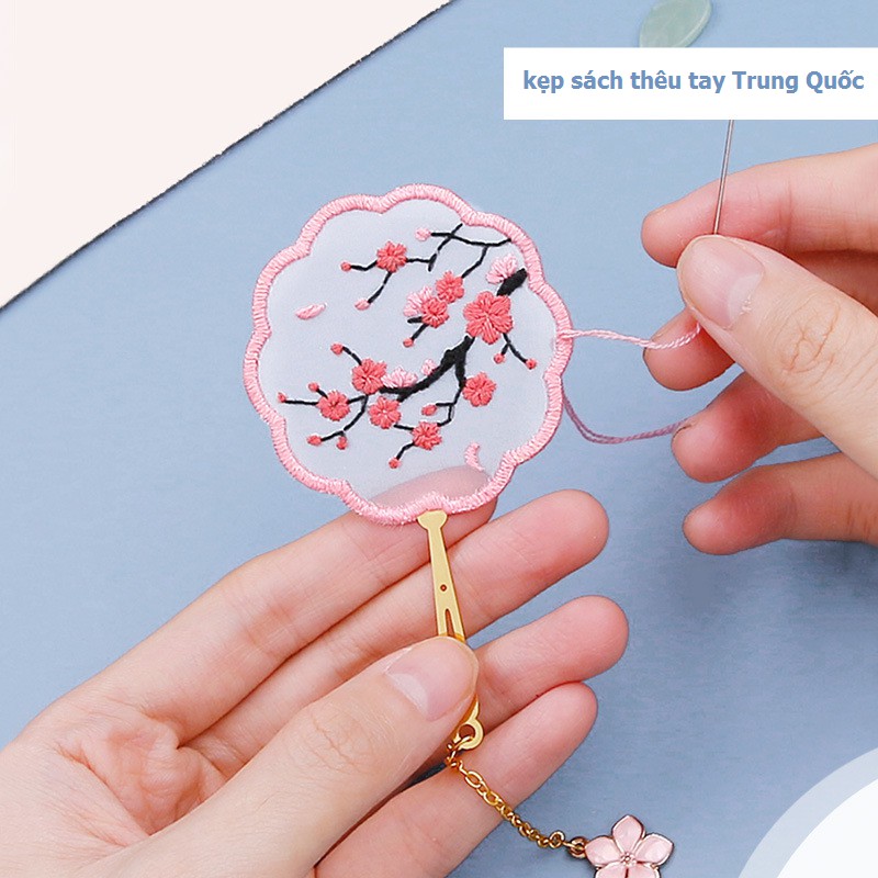 Thêu Handmade/Phụ Kiện/Móc khoá/kẹp sách DIY thêu hoa