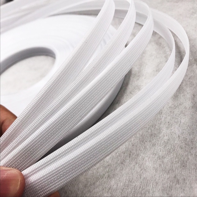 Gọng xương cá  nhựa may trực tiếp  0,8cm (90k/1 cuộn) dài tầm 40m