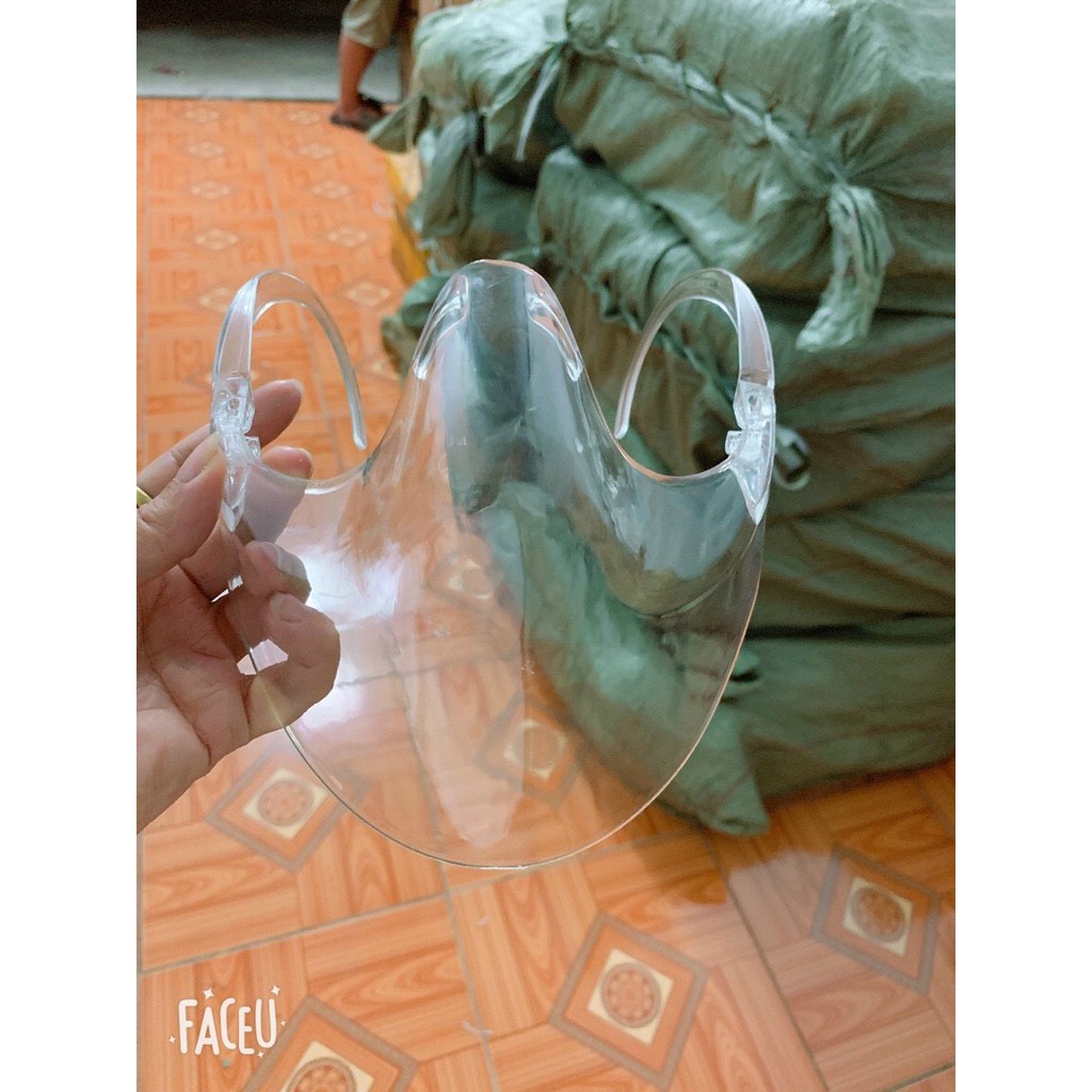 Khẩu trang nhựa trong suốt chống giọt bắn hiệu quả | BigBuy360 - bigbuy360.vn