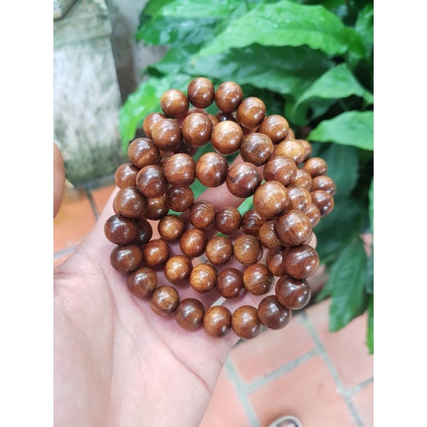 Vòng tay nam gỗ hạt 12 ly loại đẹp màu trầm có hương thơm tự nhiên
