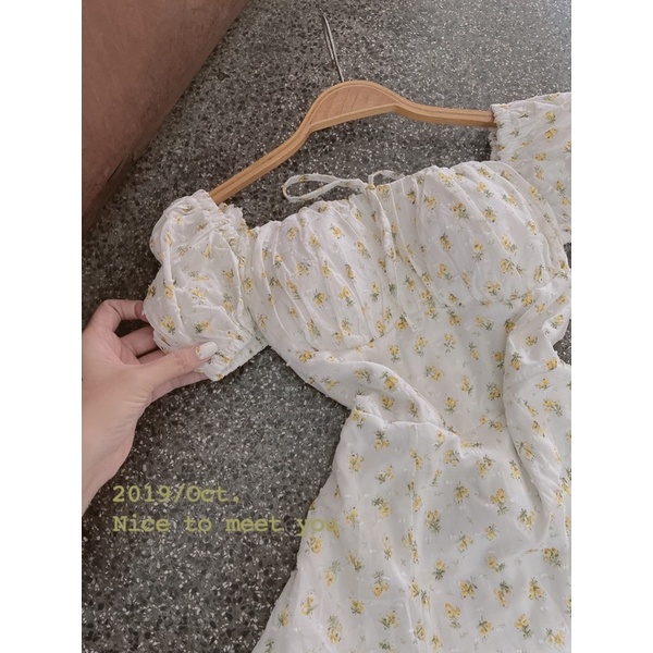 ĐẦM HOA THÊU VÀNG NỔI BI XẺ ĐÙI