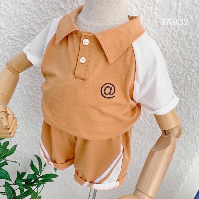 Bộ đồ thể thao cho bé trai