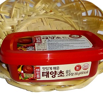 Tương ớt Hàn Quốc nấu bánh gạo Gochujang hộp 200G | BigBuy360 - bigbuy360.vn