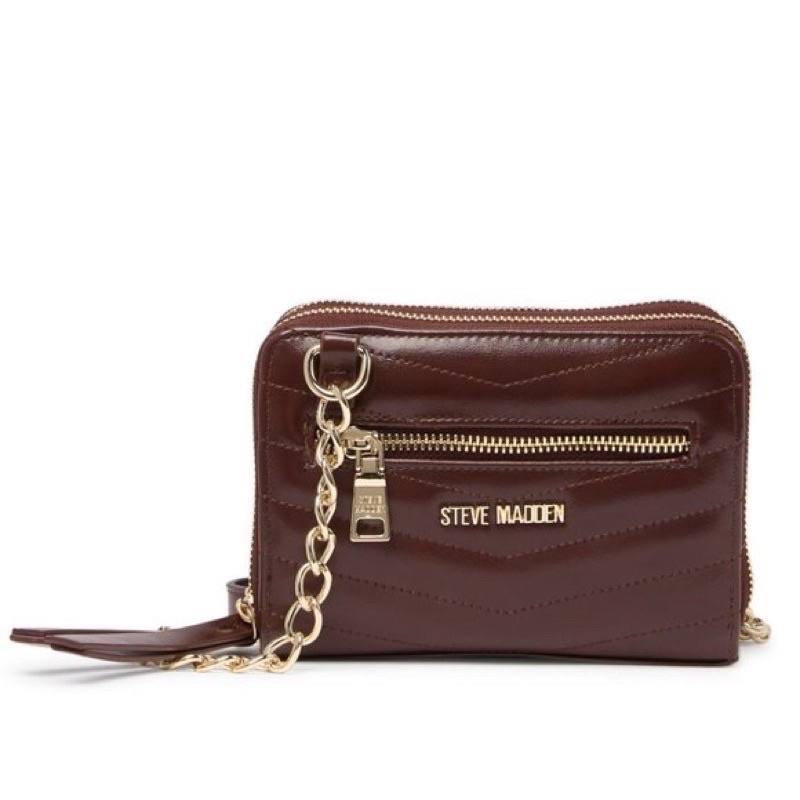 Túi đeo chéo hiệu Steve Madden