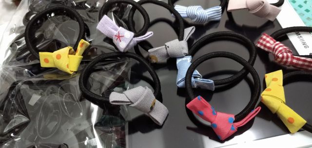 Combo 10 cột tóc đủ màu và 2 gói thun đen cột tóc