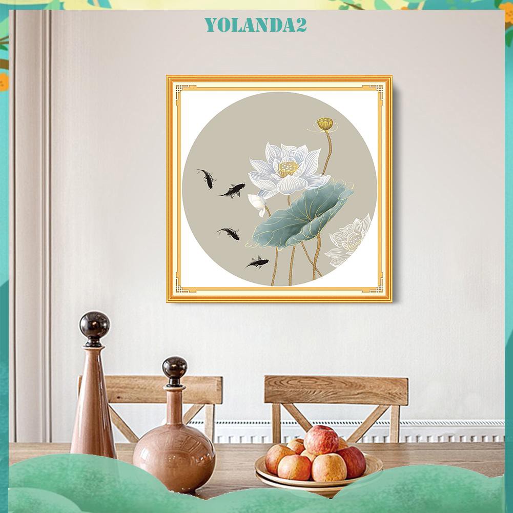 Bộ dụng cụ làm tranh thêu chữ thập họa tiết lá sen và cá 11CT