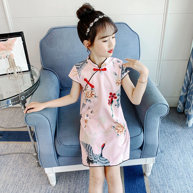 Đầm Sườn Xám Tay Ngắn Họa Tiết Hoa Phong Cách Trung Quốc Cho Bé Gái