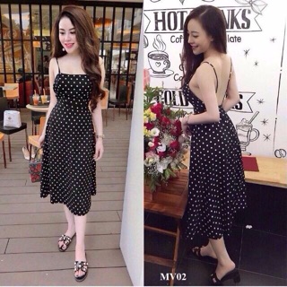Đầm chấm bi kèm thẻ cào