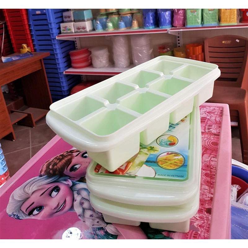 Khay Làm Đá Có Nắp Nhựa Việt Nhật (1 Chiếc Loại 8 Viên) #288 x 1 Cái