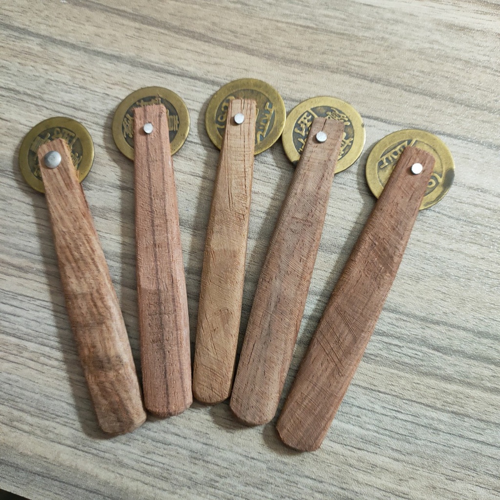 Cây cạo gió  đồng xu thân dài 10.5cm