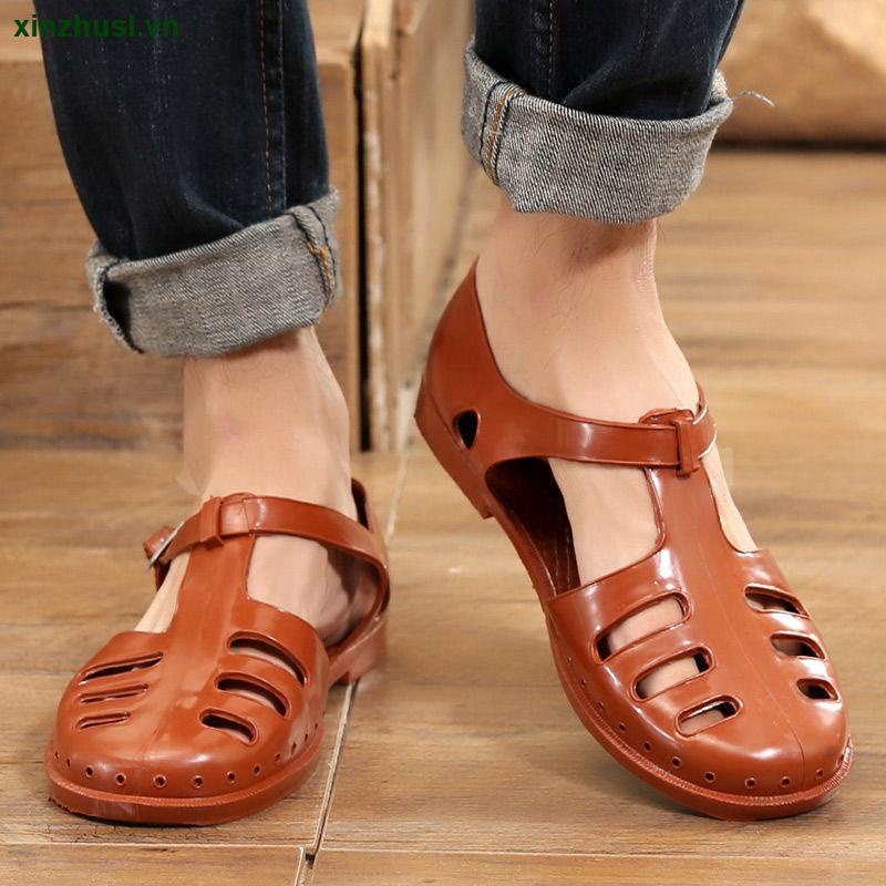 Giày Sandal Nhựa Đục Lỗ Kiểu Quân Đội Việt Nam Thời Trang
