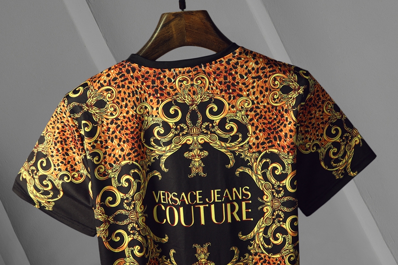 Áo Thun Tay Ngắn Cổ Tròn Chất Cotton In Logo Versace Thời Trang Có Size Từ M-3Xl Cho Nam