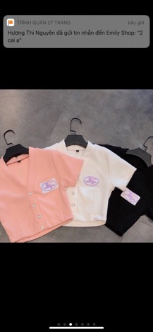 👽Croptop Cổ V Gài Nút Logo