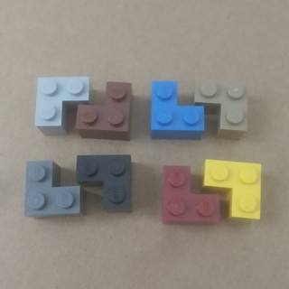 Đồ chơi lắp ráp brick 2 x 2 corner