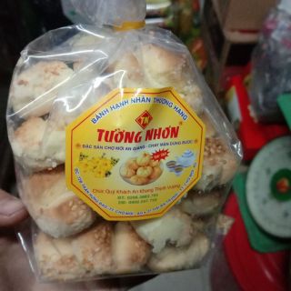 Bánh hạnh nhân Tường Nhơn