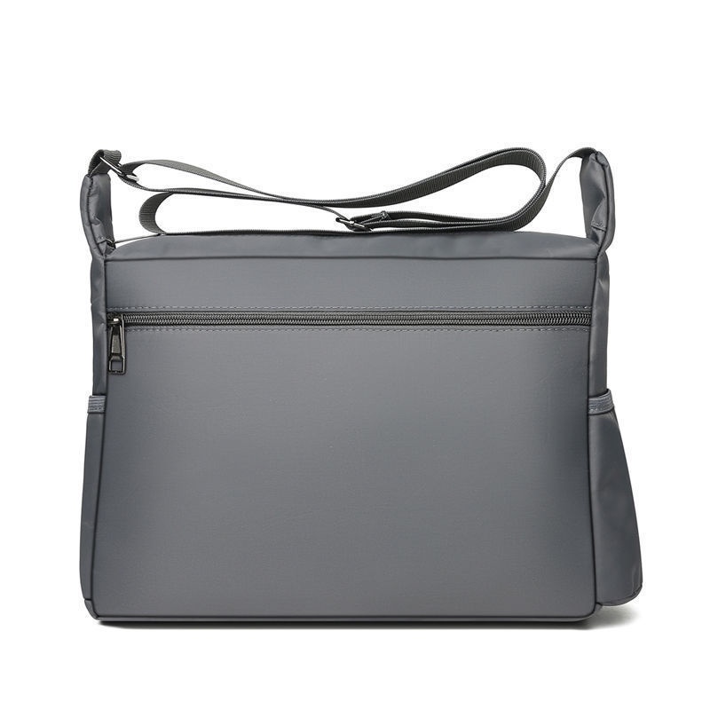 Túi đeo chéo thời trang dành cho nam | BigBuy360 - bigbuy360.vn