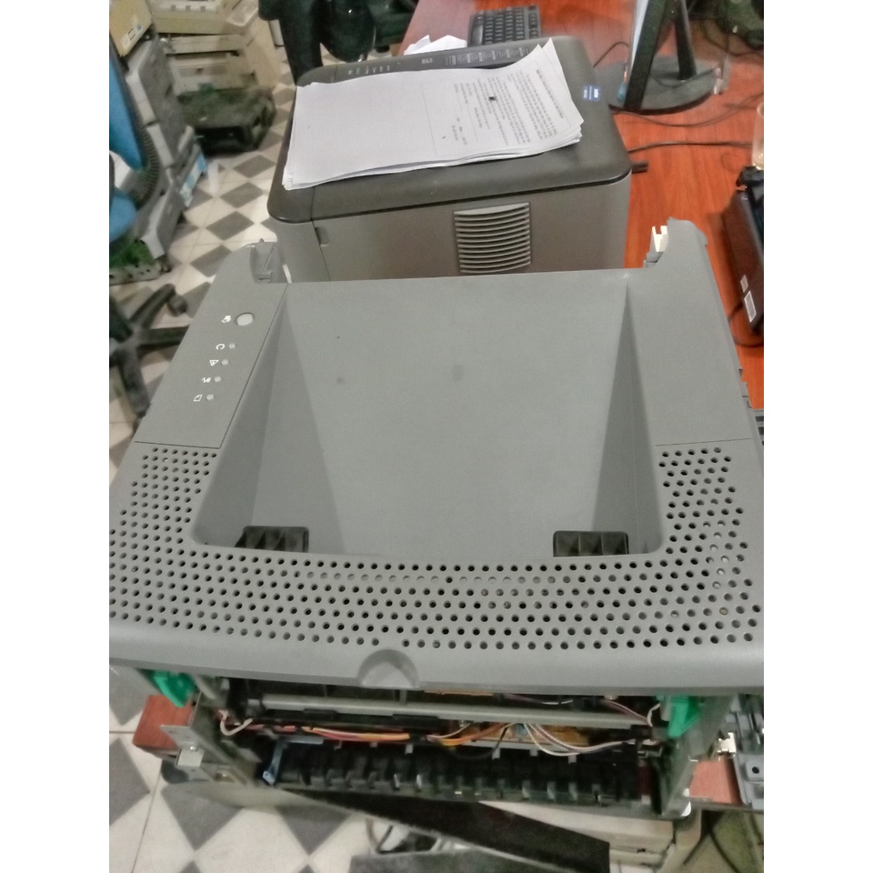Nắp khay giấy ra 3300 - Nắp trên khay giây ra 3300