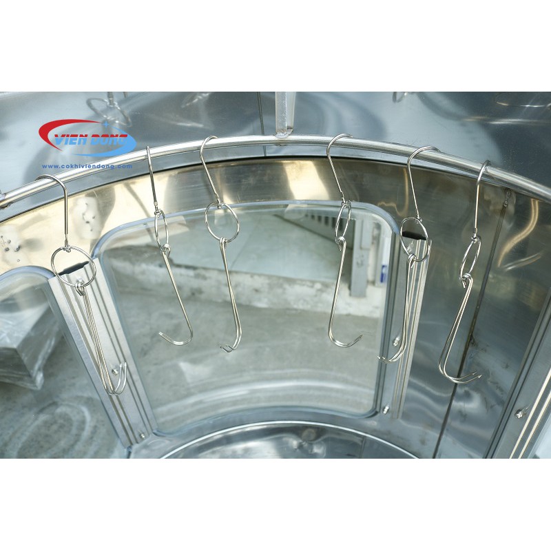 Móc treo vịt - cây treo vịt trong lò quay vịt Viễn Đông