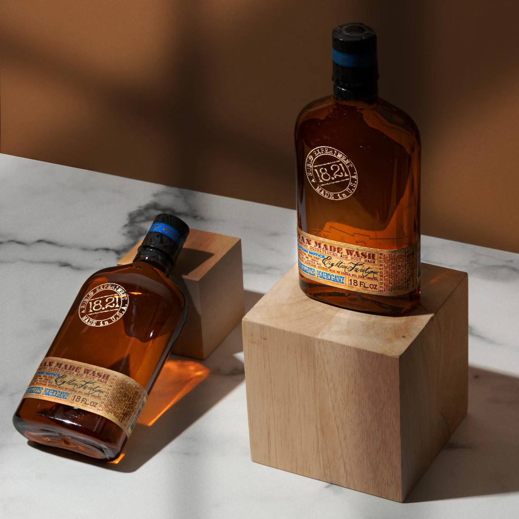 Sữa Tắm Gội 18.21 Man Made Wash Absolute Mahogany 510ml