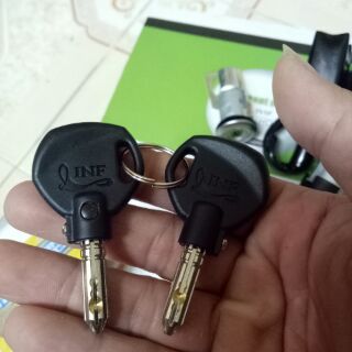 Bộ khóa 8 cạnh cho xe Dream.