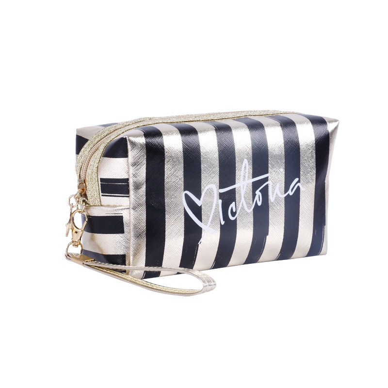 Fashion plaid pattern cosmetic bag