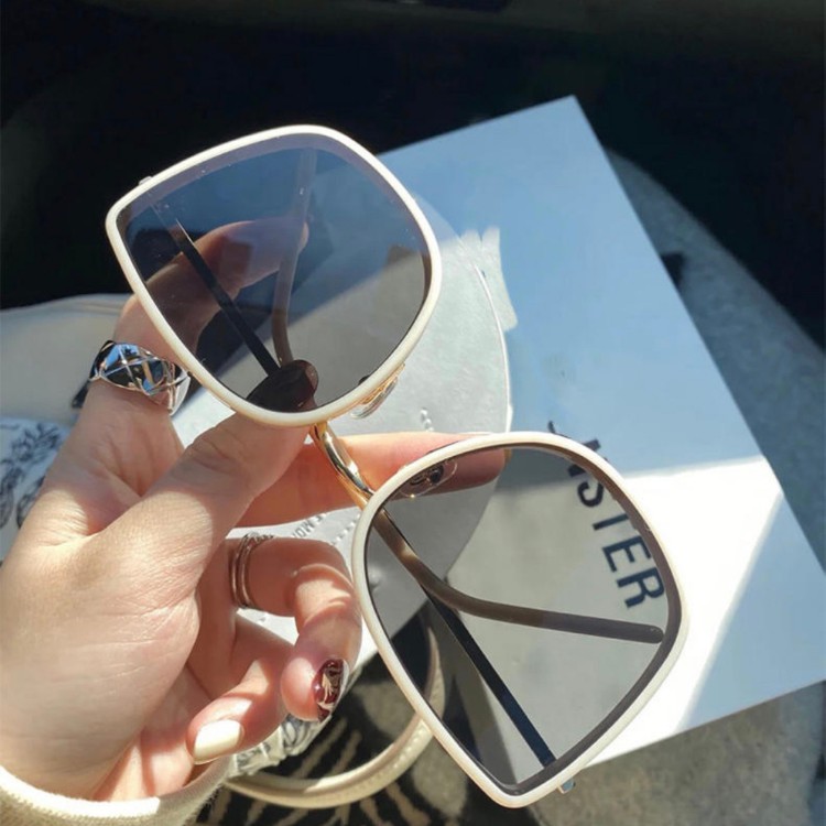 Kính mát thời trang nữ cao cấp siêu đẹp gọng kính vuông HOT TREND 2021 LATIO KM8 | BigBuy360 - bigbuy360.vn