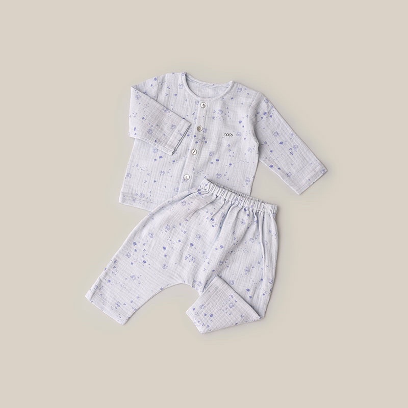 NOUS -  Bộ Quần Áo Dài Nous Cài Thẳng Dài Xô Wrinkle Hoạ Tiết Sao Hồng ( Size 0M- 9M )