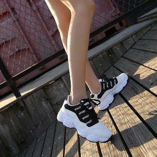Giày nữ thể thao sneaker cá tính 2586