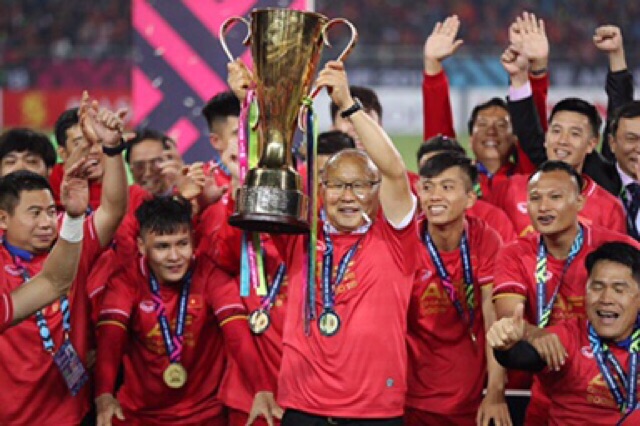 Quần áo bóng đá đội tuyển Việt Nam 2020 -Người lớn & Trẻ em
