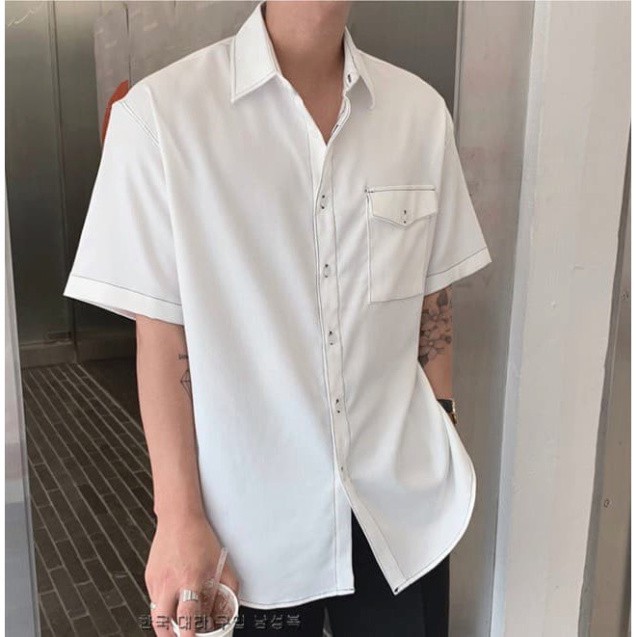 Áo sơ mi tay ngắn trắng đen viền chỉ unisex nam nữ form rộng vải lụa túi hộp cao cấp năm 2020 Peoeny.boutique