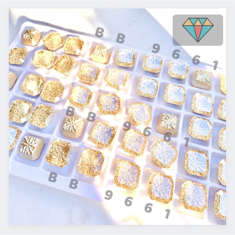 Pha Lê Vuông -Móng Nail- Đá KHỐI Cao cấp size 10*10mm