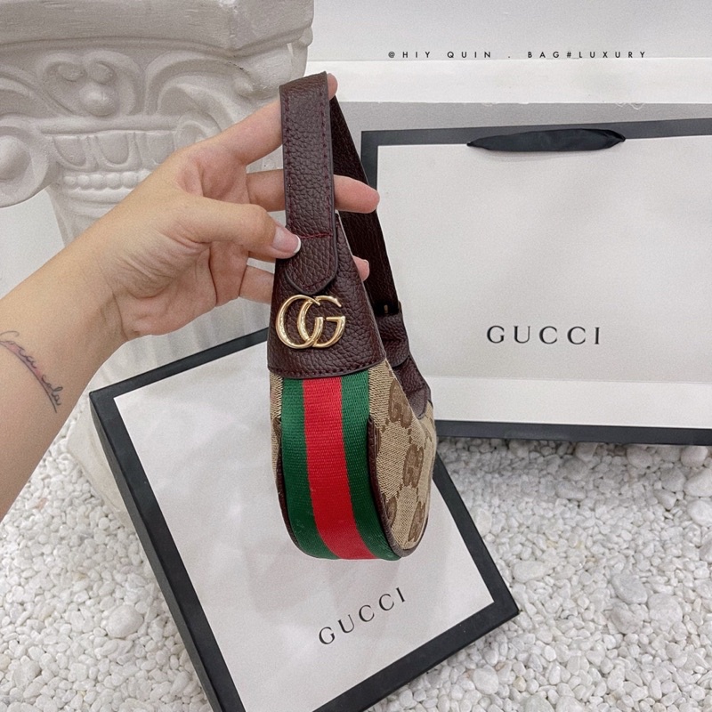 Túi đeo vai  sang chảnh cho bé