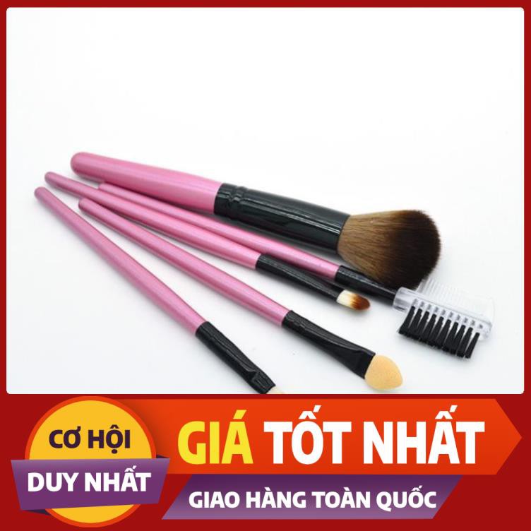 Bộ cọ trang điểm 5 chi tiết CNC22 - Hanauki Beauty